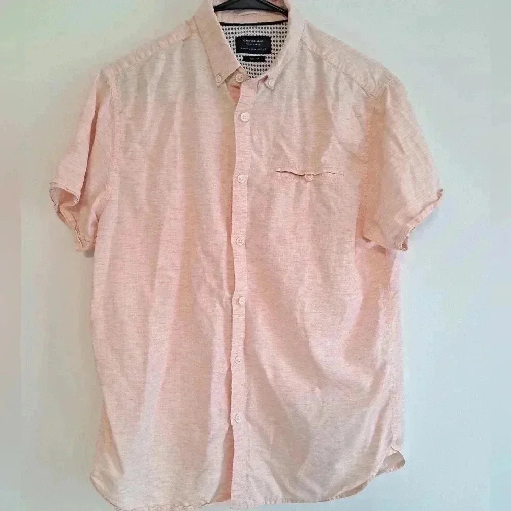 Cactus Man slim fit button down Size Medium